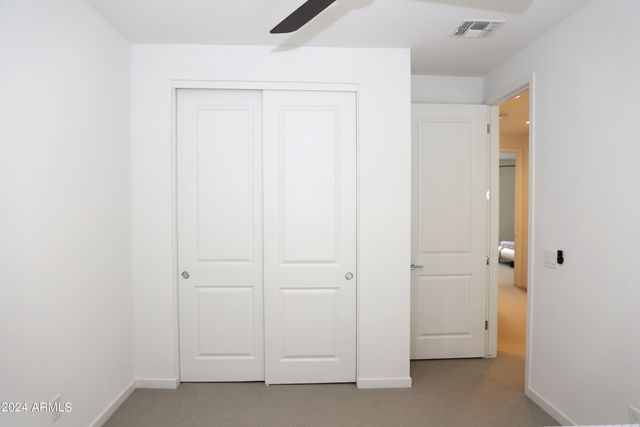 901 S SMITH Road 1059, Tempe, AZ 85281