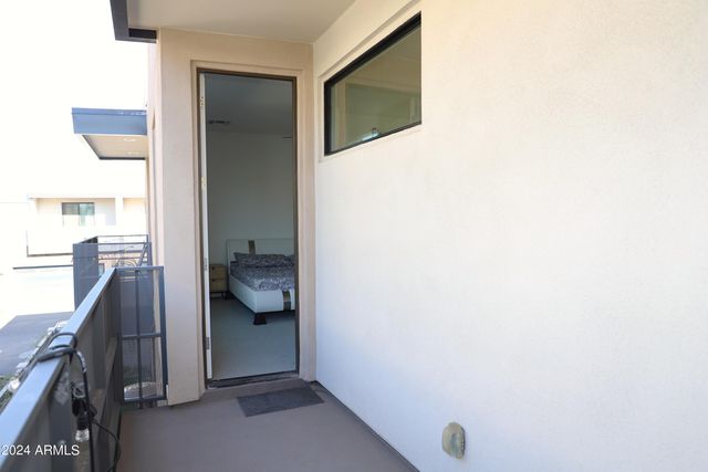 901 S SMITH Road 1059, Tempe, AZ 85281