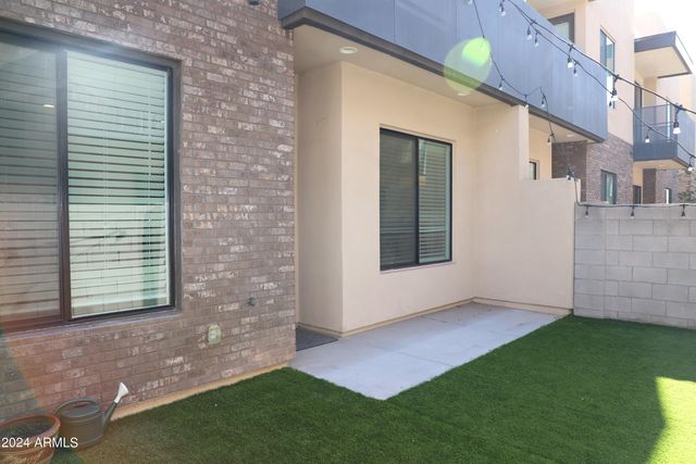 901 S SMITH Road 1059, Tempe, AZ 85281