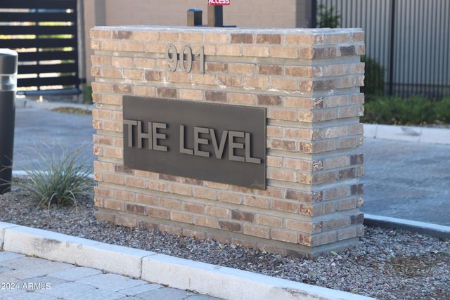 901 S SMITH Road 1059, Tempe, AZ 85281