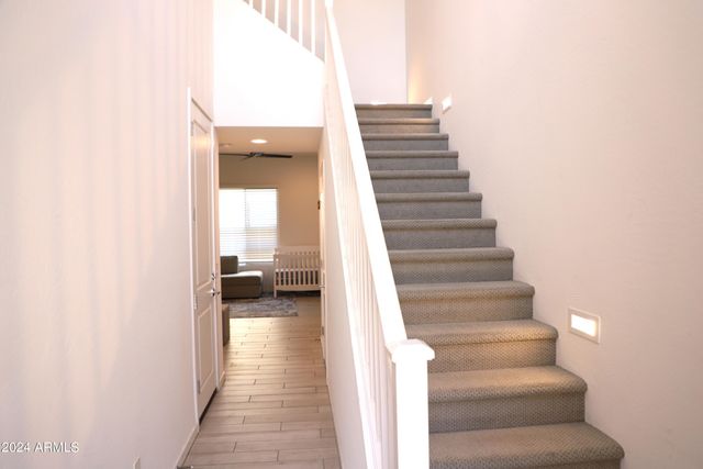 901 S SMITH Road 1059, Tempe, AZ 85281