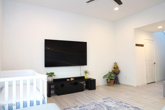 901 S SMITH Road 1059, Tempe, AZ 85281