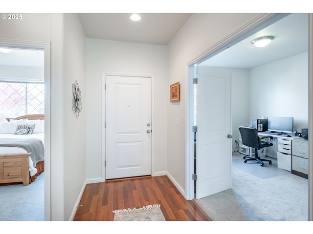 540 LAVENDER St, Silverton, OR 97381