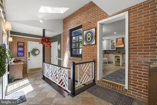 9105 DUNLOGGIN RD, Ellicott City, MD 21042