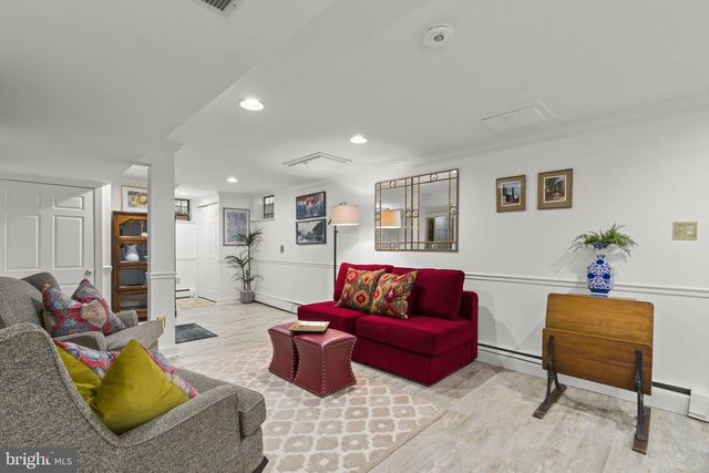 9105 DUNLOGGIN RD, Ellicott City, MD 21042