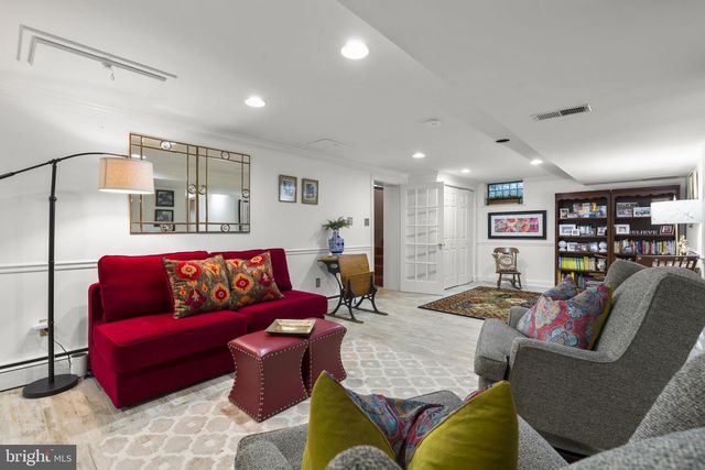 9105 DUNLOGGIN RD, Ellicott City, MD 21042
