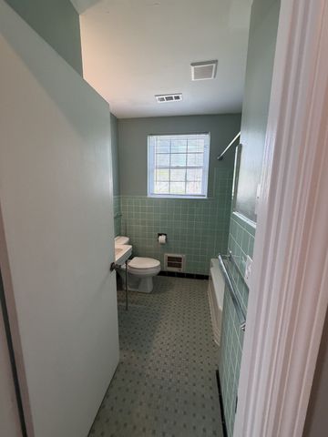 1921 Castleman Dr Unit A, Nashville, TN 37215