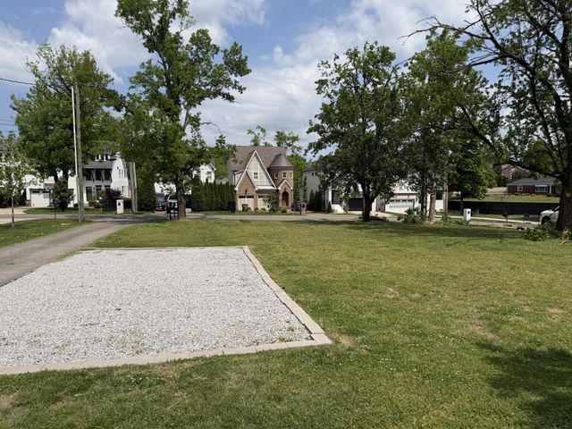 1921 Castleman Dr Unit A, Nashville, TN 37215