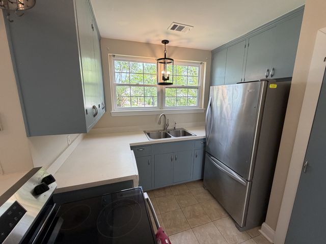 1921 Castleman Dr Unit A, Nashville, TN 37215