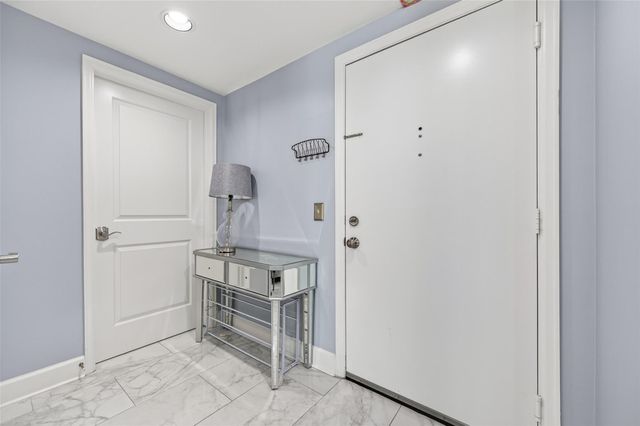 2203 Dorrington Street 207, Houston, TX 77030