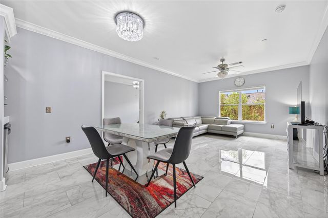 2203 Dorrington Street 207, Houston, TX 77030