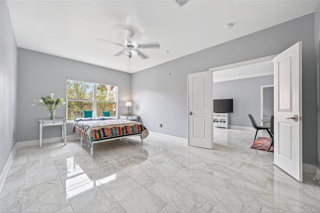 2203 Dorrington Street 207, Houston, TX 77030