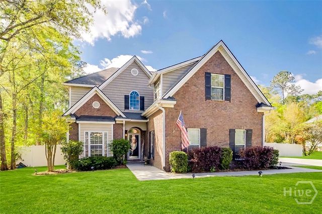 23 Macbeth Court N, Richmond Hill, GA 31324