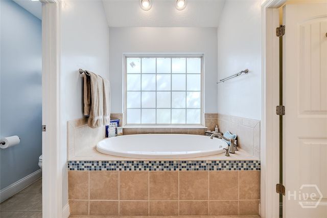 23 Macbeth Court N, Richmond Hill, GA 31324