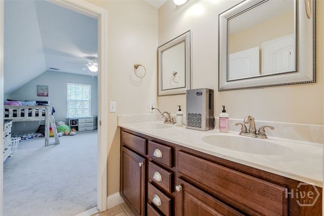 23 Macbeth Court N, Richmond Hill, GA 31324