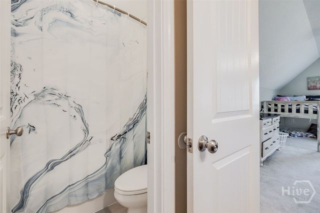 23 Macbeth Court N, Richmond Hill, GA 31324