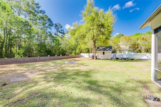 23 Macbeth Court N, Richmond Hill, GA 31324