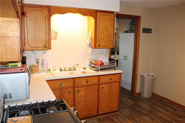 1210 E South Street, Arma, KS 66712