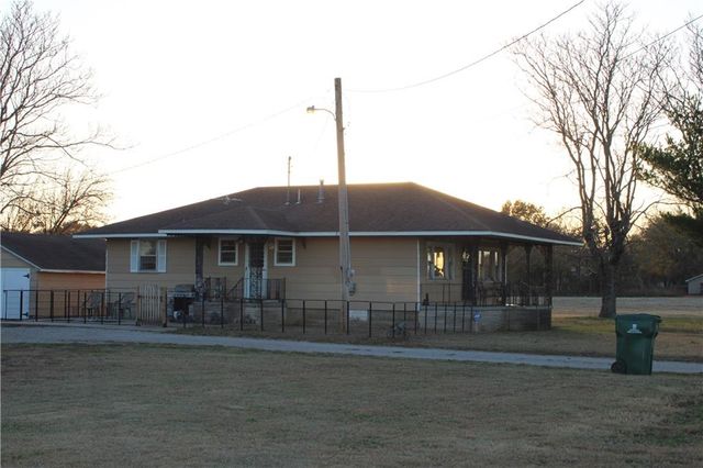 1210 E South Street, Arma, KS 66712