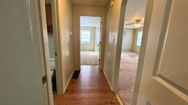 923 W Walnut St, Salina, KS 67401