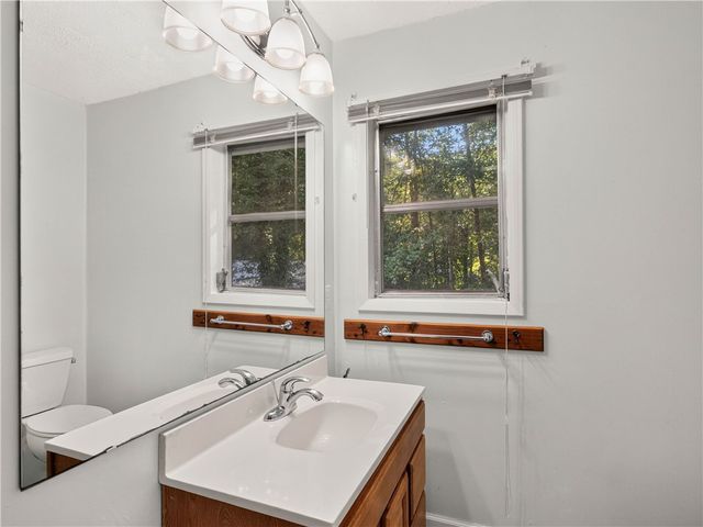 160 Ricks Road, Fair Play, SC 29643