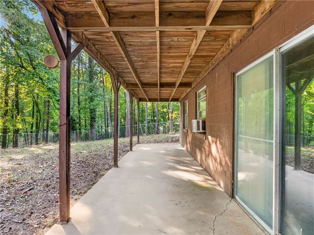 160 Ricks Road, Fair Play, SC 29643