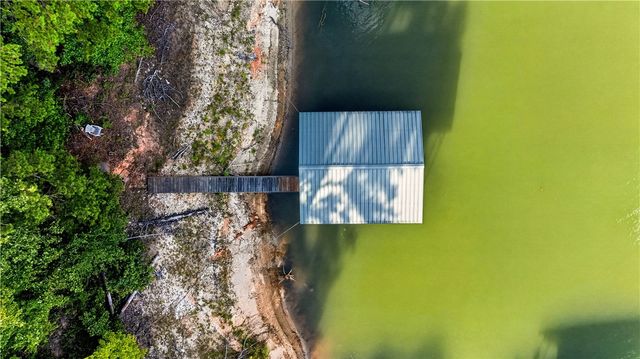 160 Ricks Road, Fair Play, SC 29643