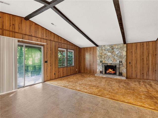 160 Ricks Road, Fair Play, SC 29643