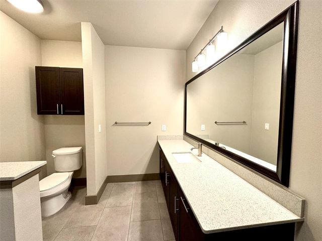 2033 S Gessner Road 2105, Houston, TX 77063