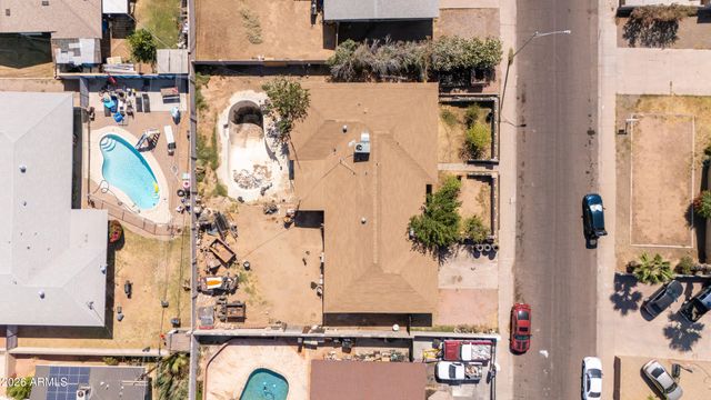 6218 W MEDLOCK Drive, Glendale, AZ 85301