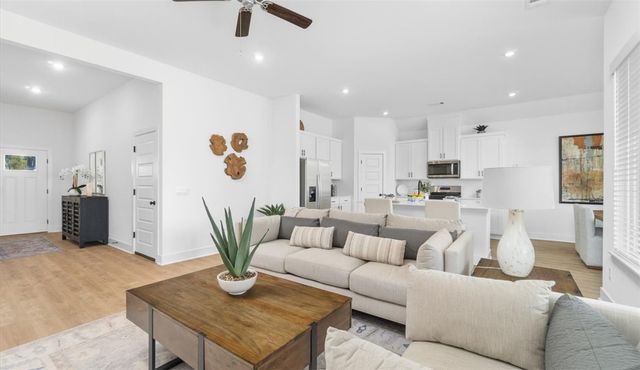 5240 Annika Avenue, Springdale, AR 72762