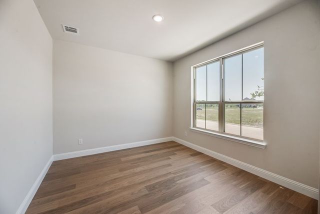 1822 Waterwalk Drive, Rowlett, TX 75088