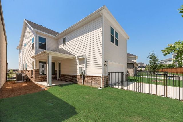 1822 Waterwalk Drive, Rowlett, TX 75088