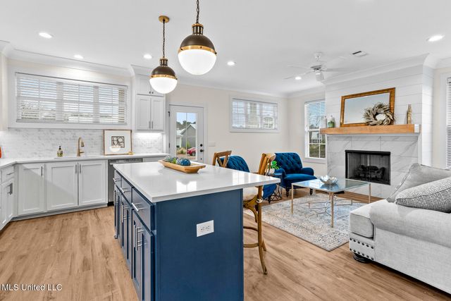 317 Hamilton Court, Brandon, MS 39047