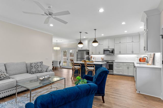 317 Hamilton Court, Brandon, MS 39047