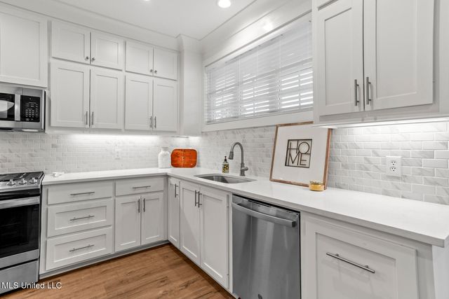 317 Hamilton Court, Brandon, MS 39047