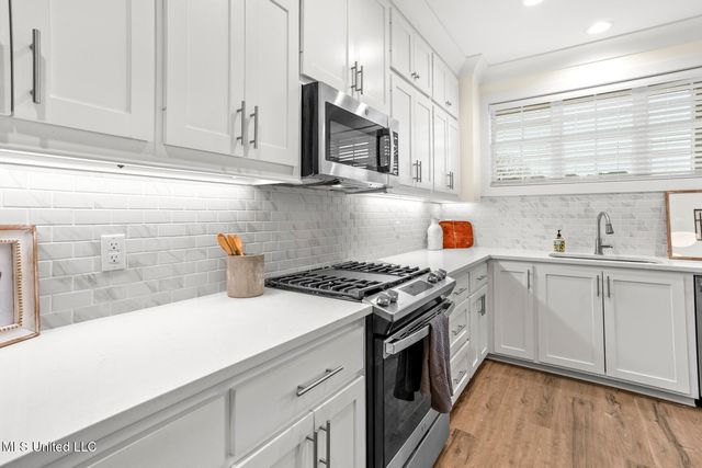 317 Hamilton Court, Brandon, MS 39047