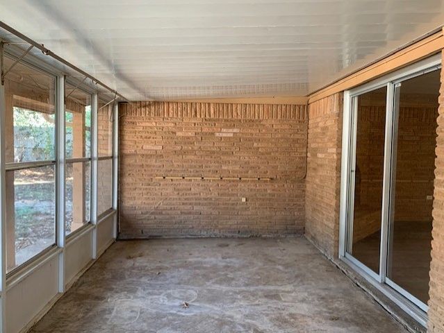 2820 Southgate Drive, Fort Worth, TX 76133