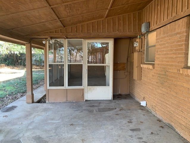 2820 Southgate Drive, Fort Worth, TX 76133