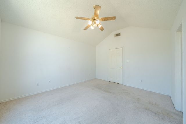 32 Atlantic Avenue, Midlothian, TX 76065