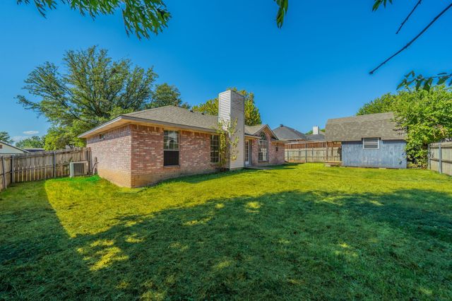 32 Atlantic Avenue, Midlothian, TX 76065