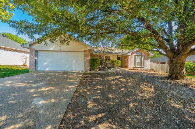 32 Atlantic Avenue, Midlothian, TX 76065