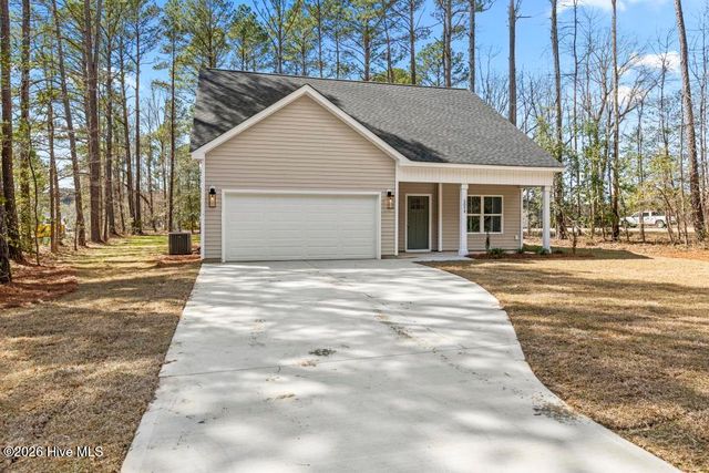 2024 Page Road, Burgaw, NC 28425