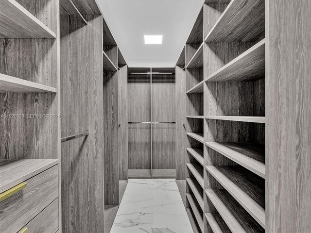 230 174th St 712, Sunny Isles Beach, FL 33160