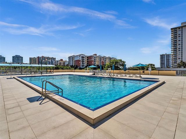 230 174th St 712, Sunny Isles Beach, FL 33160