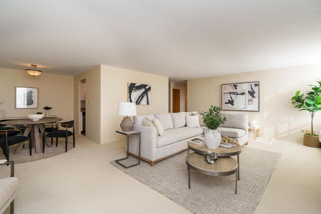 1000 Urlin Avenue, 1407, Columbus, OH 43212