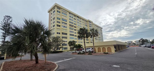 4550 COVE CIRCLE 1205, St Petersburg, FL 33708