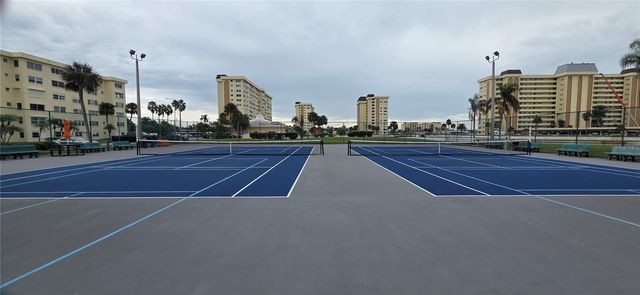 4550 COVE CIRCLE 1205, St Petersburg, FL 33708
