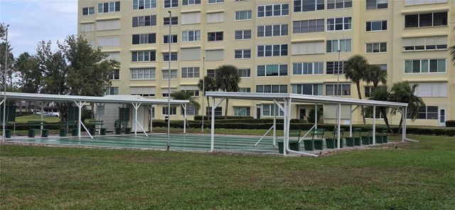 4550 COVE CIRCLE 1205, St Petersburg, FL 33708