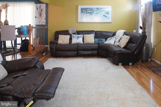 1511 KINGSGATE ST, Bowie, MD 20721